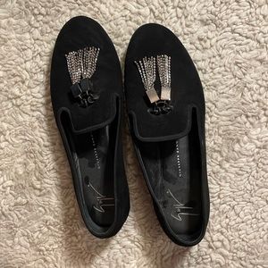 Authentic! Giuseppe Zanotti Black Suede Slip-on w/ Silver Tassels NWOT sz 8.5